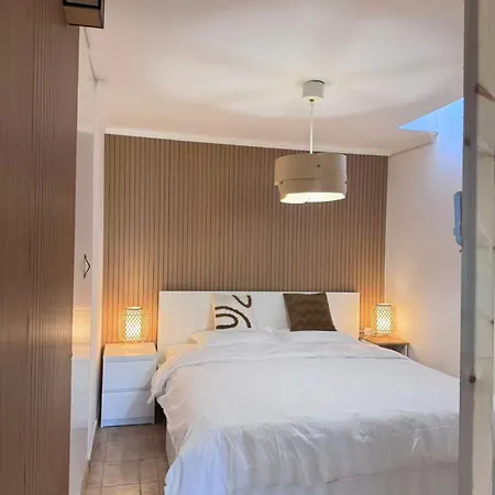 Garden Bbq & Walk To 10min-sesimbra Apartment Sesimbra