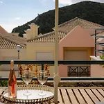 Apartman Premium Sea View Retreat With Ac - 10 Min *