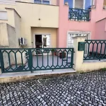 Premium Sea View Retreat With Ac - 10 Min *