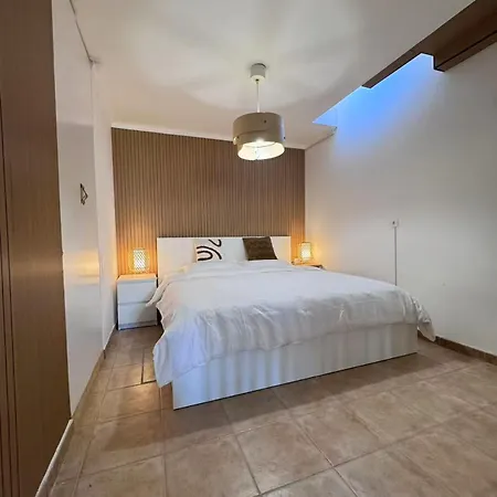 Garden Bbq & Walk To 10min-sesimbra * 세심브라