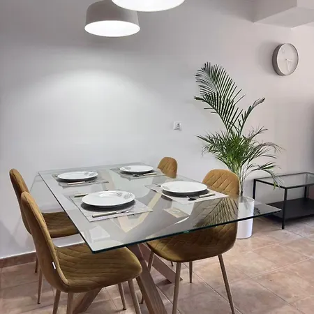 Garden Bbq & Walk To 10min-sesimbra 아파트 세심브라