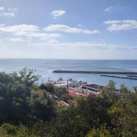 Garden Bbq & Walk To 10min-sesimbra * Sesimbra