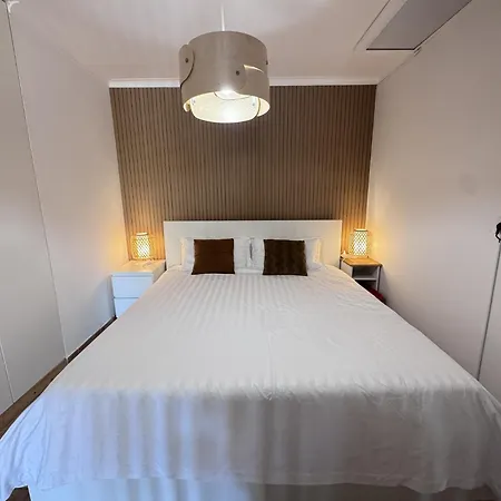 Garden Bbq & Walk To 10min-sesimbra Lägenhet Sesimbra