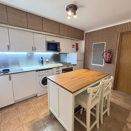 Lägenhet Garden Bbq & Walk To 10min-sesimbra