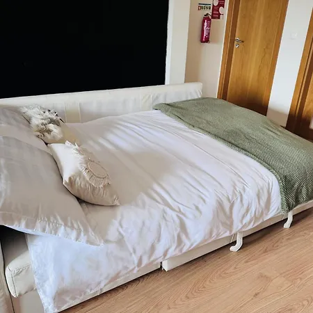 Premium Sea View Retreat With Ac - 10 Min *