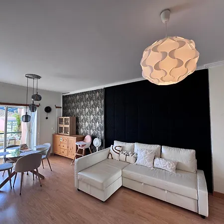 Premium Sea View Retreat With Ac - 10 Min