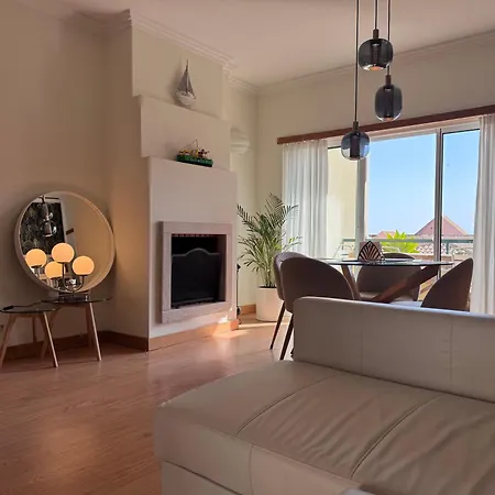 아파트 Premium Sea View Retreat With Ac - 10 Min *