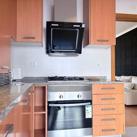 Premium Sea View Retreat With Ac - 10 Min 公寓 *
