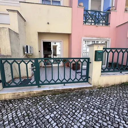 Premium Sea View Retreat With Ac - 10 Min *