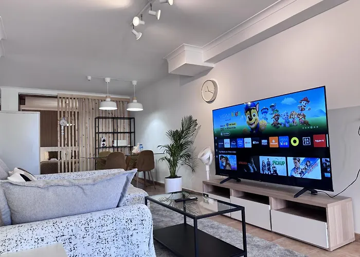 Ocean View Gem With Bbq & Walk To 10min-sesimbra Σεσίμπρα