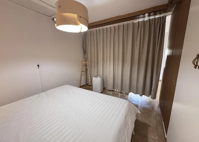 Ocean View Gem With Bbq & Walk To 10min-sesimbra