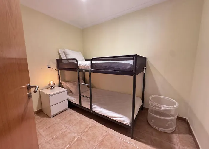 Ocean View Gem With Bbq & Walk To 10min-sesimbra *