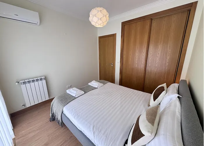Apartment Premium Sea View Retreat With Ac - 10 Min Sesimbra